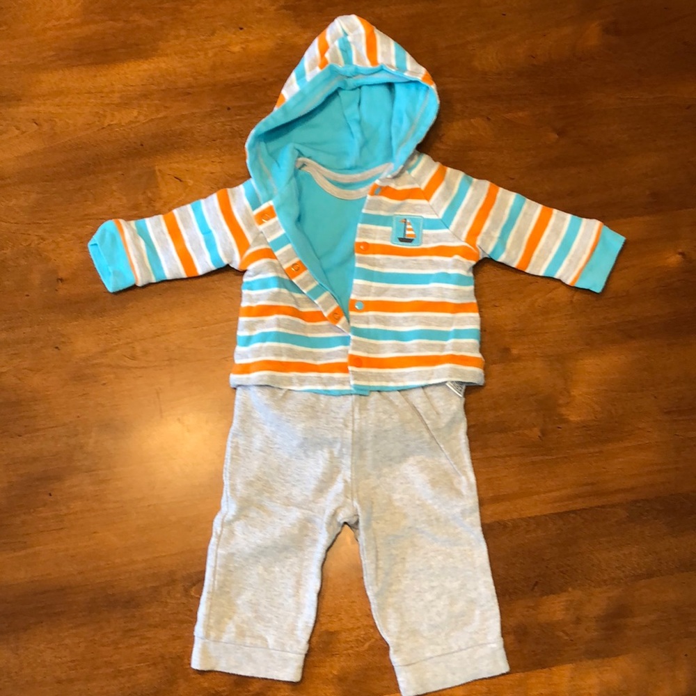 Offspring Three piece sailboat sweat shirt outfit